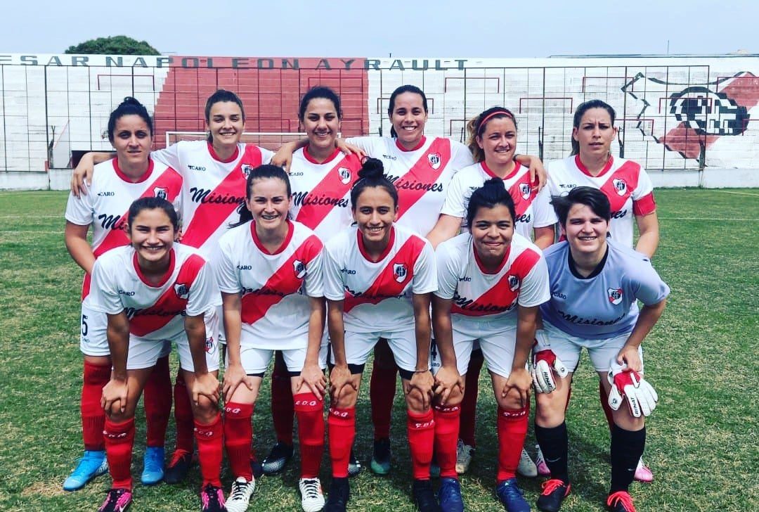 Equipo femenino de fútbol Guaraní