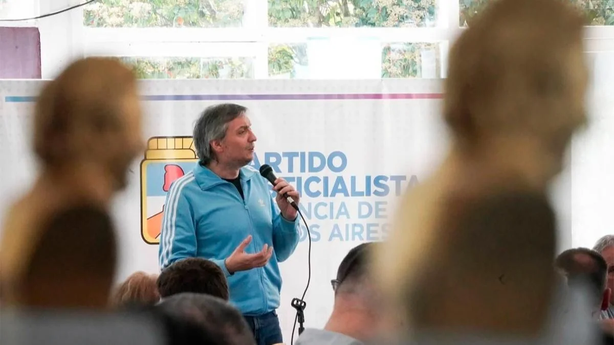 Una semana atrás, Máximo Kirchner brindó un acto en el PJ bonaerense e instó a Cristina a dialogar con la gente: “Va a tener que hablar, compañera”.